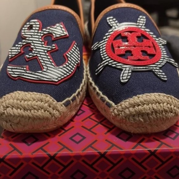 Authentic brand new with box Tory Burch Espadrilles size 6 - Picture 2 of 7
